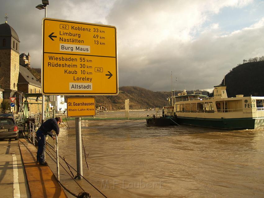 Schiff gesunken St Goarhausen Loreley P195.jpg